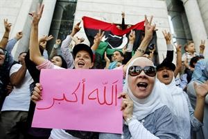 جانب من احتفالات الشعب الليبي بخبر مقتل العقيد
