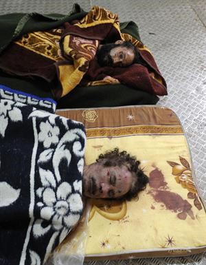 جثتا العقيد معمر القذافي ونجله المعتصم في المشرحة