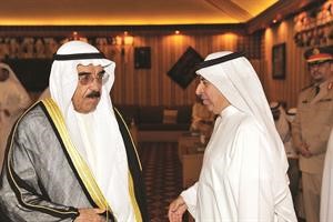 الشيخ فيصل السعود معزيا سفير خادم الحرمين الشريفين﻿