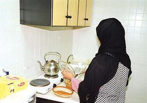إندونيسيا تدرس إلغاء قرار حظر سفر العمالة الإندونيسية إلى الخارج