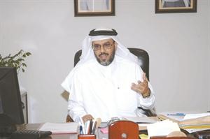 عميد كلية العلوم الادارية بجامعة الكويت دراشد العجمي