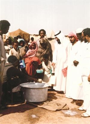 تفقد احد المعسركات الاريترية﻿