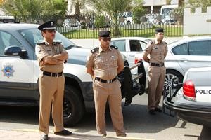 رجال الامن يحمون الاعتصام﻿