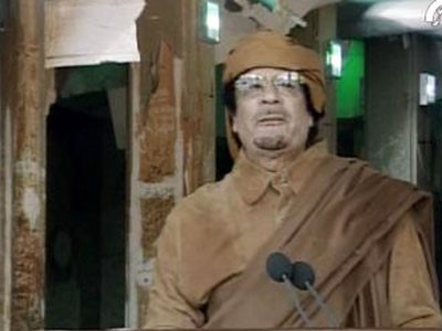 «تحيا دولة الحقراء».. وصايا القذافي نفّذها الثوار