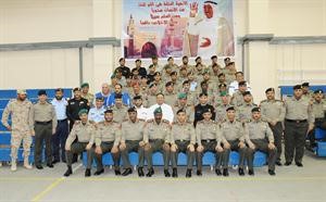 اللواء الركن حامد القلاف والعقيد الركن حميد دحل مع المكرمين ﻿
