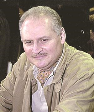 كارلوس﻿