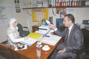 دحمدي الجميلي متحدثا للزميلة دارين العلي﻿