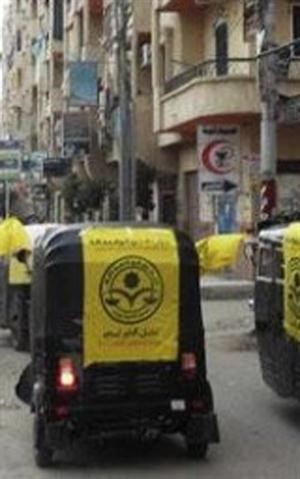 الاخوان تضع دعايتها على التوك توك