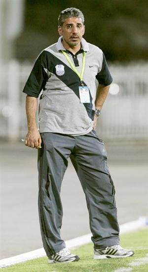 احمد عبدالحميد قدم موسما جيدا مع اليرموك حتى الان 	الازرقكوم﻿