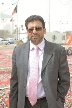 خالد يوسف: لن أرد على «تفاهات» غادة عبدالرازق!