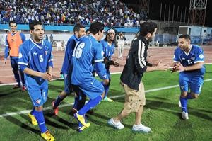 دحة لاعبي الازرق بعد الفوز على الامارات	هاني الشمري﻿
