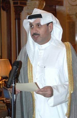 الشيخ حمد جابر العلي مؤديا اليمين الدستورية﻿