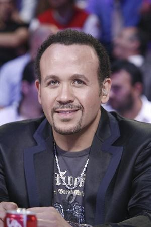 هشام عباس