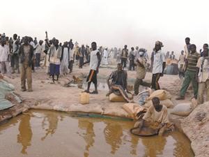 هل ينجح إنتاج الذهب في سد ثغرة النفط في السودان؟