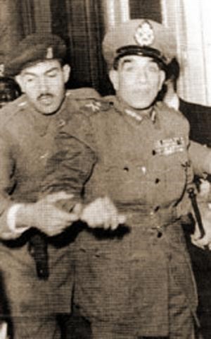 نجيب لحظة اعتقاله