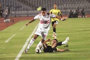 حازم امام نفى ان يكون هدد بالرحيل الى الاهلي
