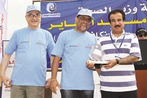 سائبل باسو متوسطا د كاظم بهبهاني وفيصل الدوسري قاسم باشا