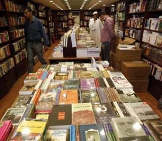 أول معرض للكتاب في ليبيا يعرض الكتب الممنوعة من قبل القذافي