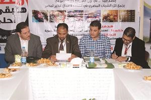 جانب من المؤتمر الصحافي 	ناصر عبدالسيد﻿