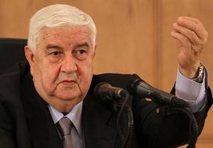 وزير الخارجية السوري وليد المعلم متحدثا للصحافيين امس افپ