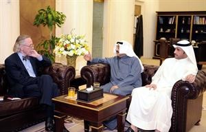 رئيس مجلس الامة اثناء استقباله الامين العام للاتحاد البرلماني الدولي اندريس جونسون بحضور مرزوق الغانم