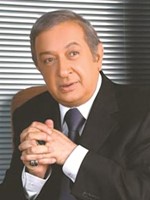 نور الشريف 