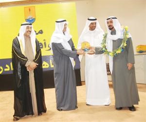 تكريم مخلد العازمي﻿