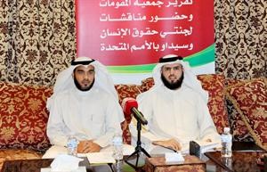 دعادل الدمخي وفهد الضاعن خلال المؤتمر الصحافي	متين غوزال﻿
