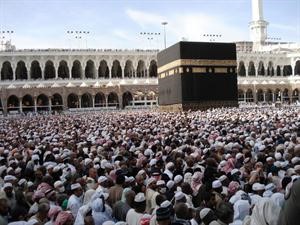 خالد الفيصل: مشروع خادم الحرمين الشريفين لإعمار مكة المكرمة سيرتقي بخدمات الحجاج