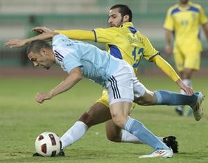 الاردني عدي الصيفي تالق وسجل هدف التقدم 	الازرق كوم﻿