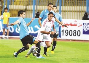 المدير الفني للزمالك حسن شحاتة مصدوم من موقف عمرو زكي﻿