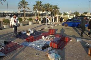 ديوانية صباحية قبل مغادرة الحشود لمكان التجمع