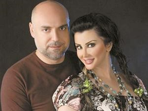 چيني اسبر وزوجها
