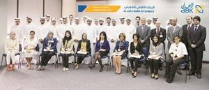 لقطة جماعية للخريجين﻿