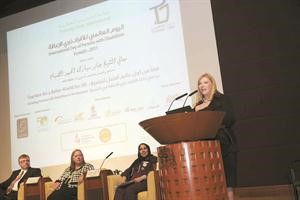 المتحدثون في اللقاء الحواري
