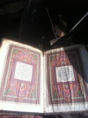 تفحمت المركبة وسلِم المصحف من ألسنة اللهب