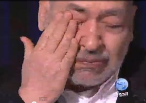 مواجهات علمانية ـ سلفية أمام المجلس التأسيسي التونسي.. وما هو المشهد الذي أبكى الغنوشي؟!