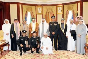 الشيخ احمد الحمود مستقبلا الفريق الشيخ احمد النواف ورؤساء الاتحادات الخليجية للشرطة
