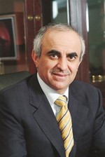 فاروق الزنكي﻿