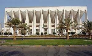 عدم تقيد البعض باحكام الدستور والقانون من اسباب حل مجلس الامة امس﻿