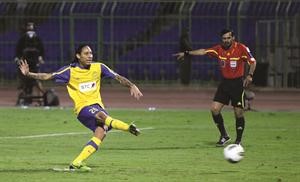 الكولومبي خوان بينو من الاوراق المهمة في صفوف النصر
