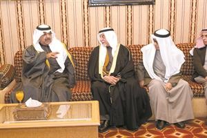 حديث بين الامير فيصل بن عبدالله وعبدالعزيز الغنام﻿