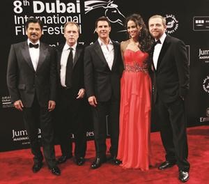  ومتوسطا عددا من نجوم السينما العالمية 	افپ﻿