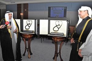 الشيخ حمد جابر العلي خلال حفل التكريم﻿