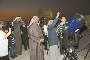ومتابعة بالعين﻿