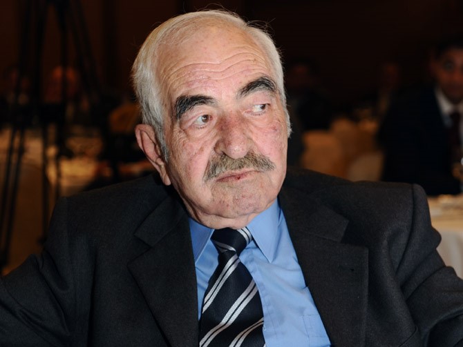 عبدالرحمن ال رشي