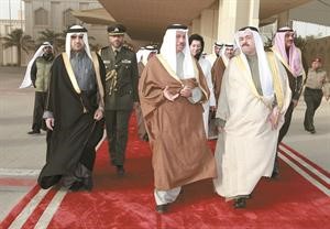 ممثل صاحب السمو الامير رئيس الوزراء الشيخ جابر المبارك لدى مغادرته الى دولة قطر الشقيقة﻿