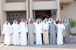 الشيخ احمد الفهد وفيصل الجزاف ودحمود فليطح والسفير علي الهيفي﻿