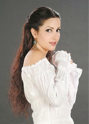 نسرين طافش﻿