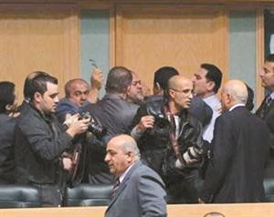 فوضى اعقبت مشاجرة النائبين الاردنيين﻿